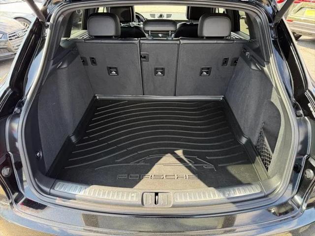 2017 Porsche Macan S