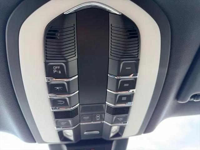 2017 Porsche Macan S