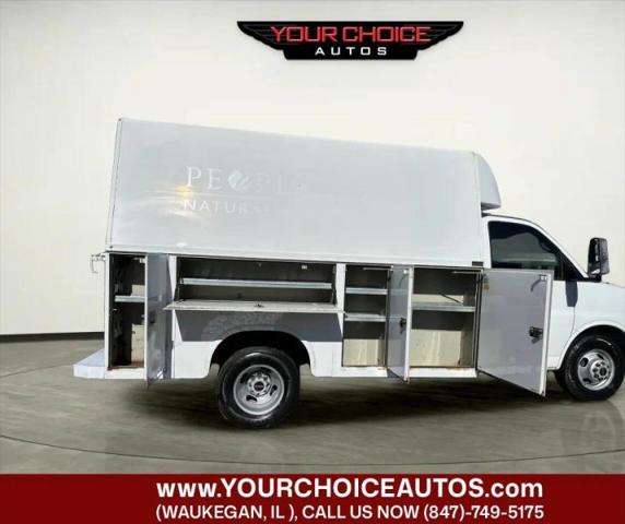 2007 GMC Savana Cutaway Work Van