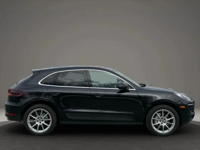 2016 Porsche Macan S