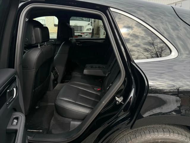 2016 Porsche Macan S