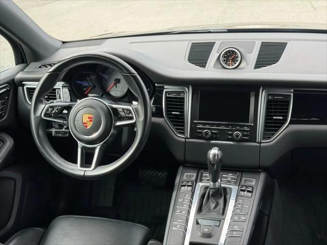2016 Porsche Macan S