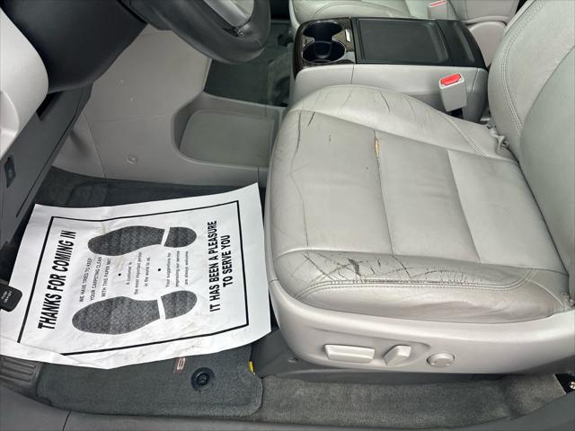 Used 2015 Toyota Sienna For Sale in Wilmington, OH