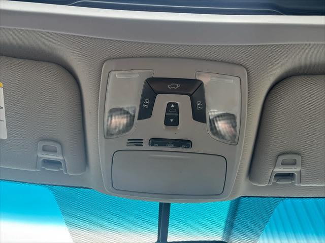 Used 2015 Toyota Sienna For Sale in Wilmington, OH