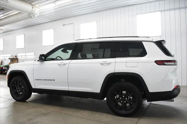 2026 Jeep Grand Cherokee L Altitude 4x4