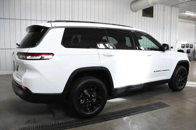 2026 Jeep Grand Cherokee L Altitude 4x4
