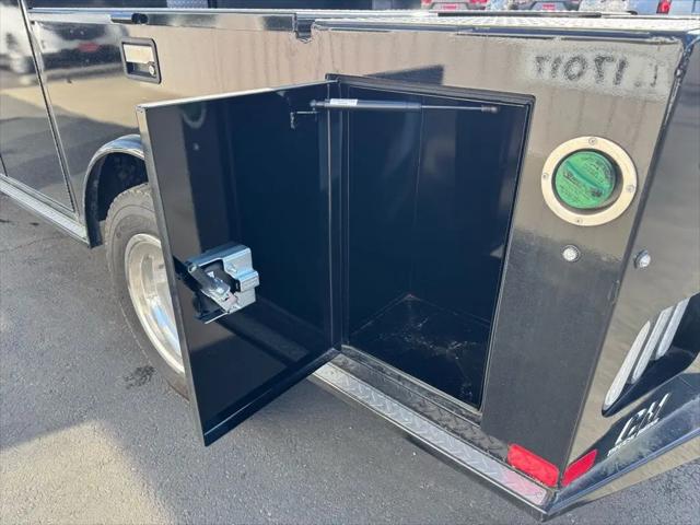 2016 Ford F-550 XLT