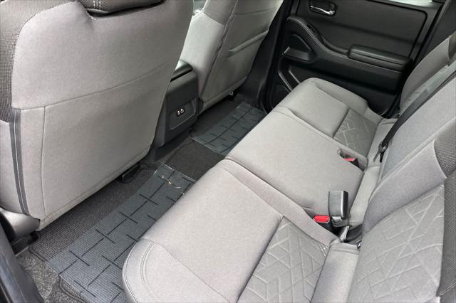 2026 Nissan Frontier Crew Cab Long Bed SV 4x4