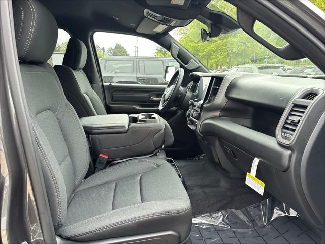 2026 Ram 1500 Express Crew Cab 4x4 57 Box