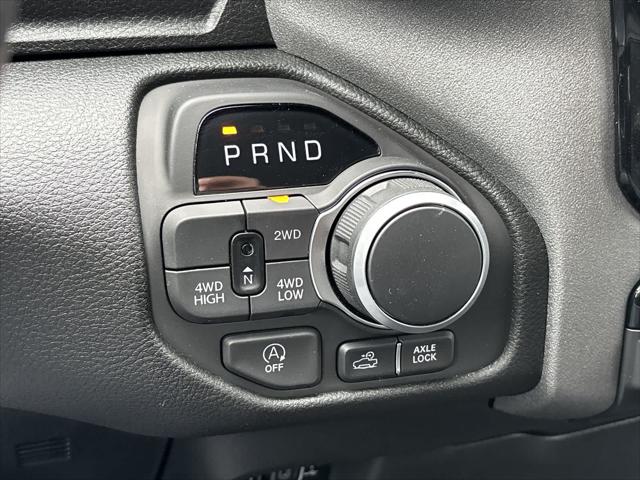 2026 Ram 1500 Express Crew Cab 4x4 57 Box