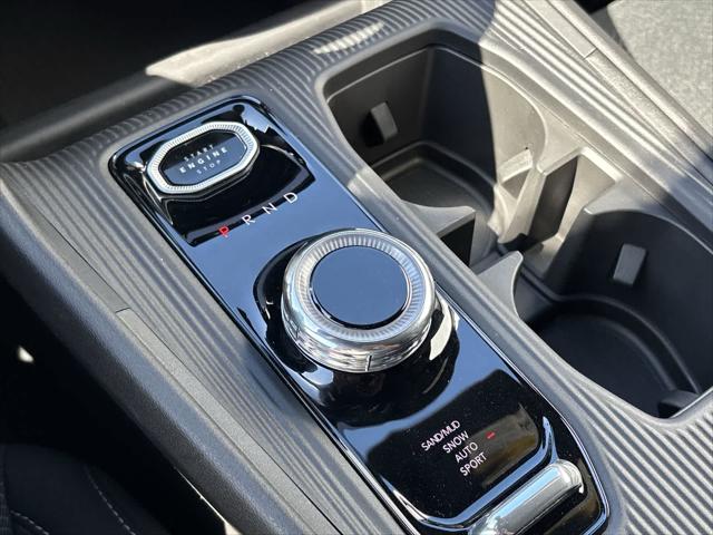 2026 Jeep Cherokee Laredo 4x4