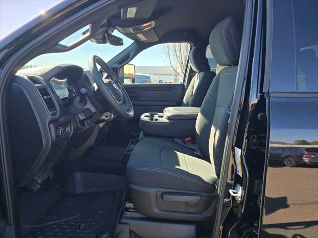 2026 Ram 3500 Tradesman Crew Cab 4x4 8' Box