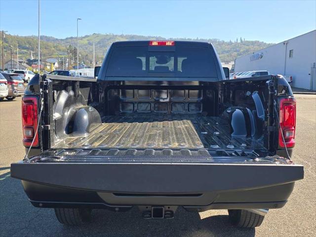 2026 Ram 3500 Tradesman Crew Cab 4x4 8' Box