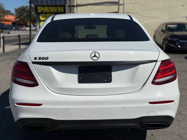 2017 Mercedes-Benz E-CLASS E 300 E 300