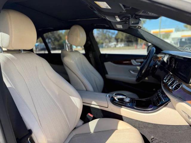 2017 Mercedes-Benz E-CLASS E 300 E 300