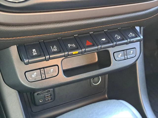 2021 GMC Canyon 4WD Crew Cab Long Box AT4 - Leather