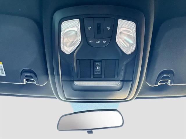 2023 Ram 2500 Tradesman Crew Cab 4x4 8' Box