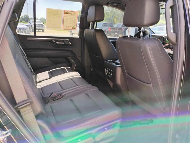 2025 Chevrolet Tahoe 4WD LT