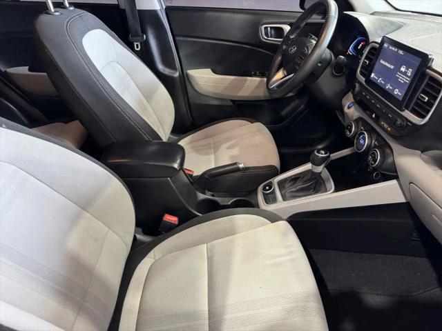2024 Hyundai Venue SEL