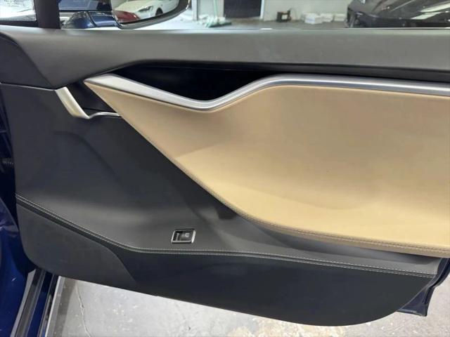 2016 Tesla Model S 75D