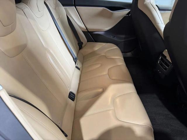 2016 Tesla Model S 75D