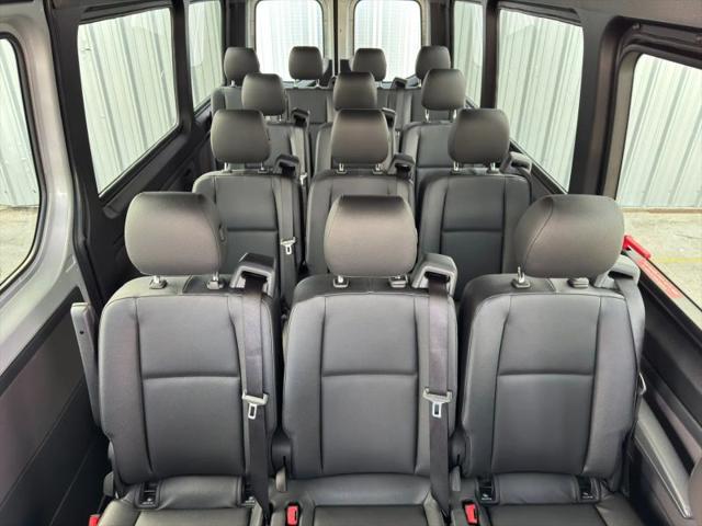 2024 Mercedes-Benz Sprinter 2500 High Roof 4-Cyl Diesel HO