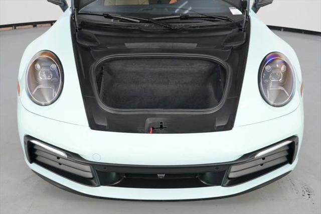 2024 Porsche 911 Carrera