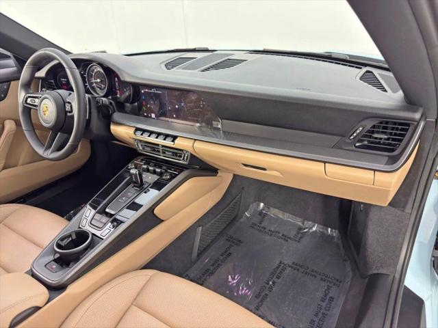 2024 Porsche 911 Carrera