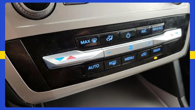 2022 Ford Explorer Base