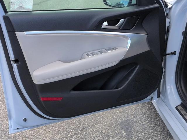 2023 Genesis G70 2.0T RWD