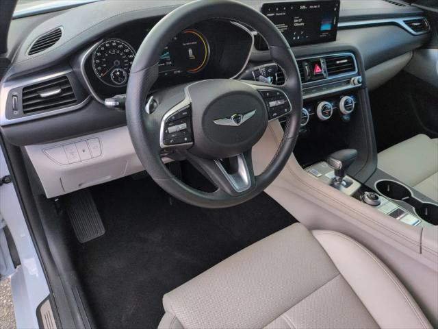 2023 Genesis G70 2.0T RWD