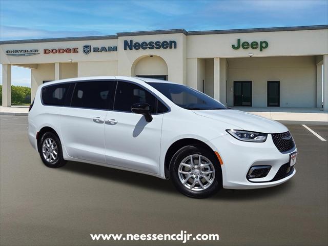 2026 Chrysler Pacifica Select for sale in Kingsville, TX