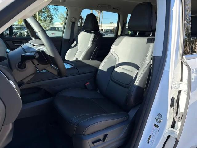 2026 Nissan Armada SV