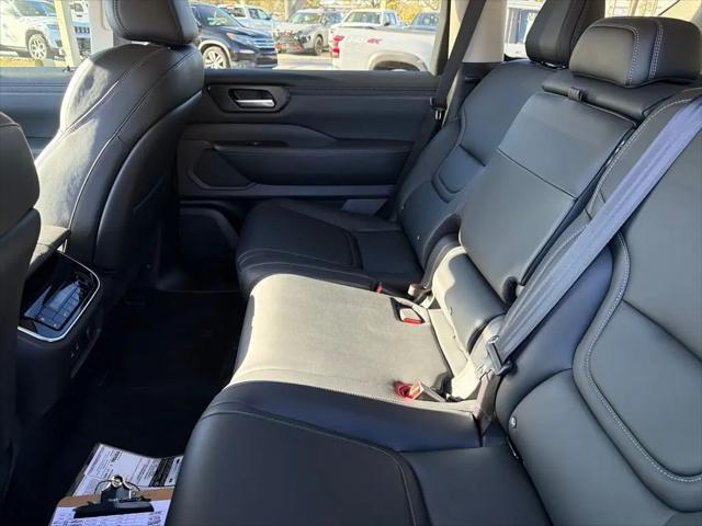 2026 Nissan Armada SV