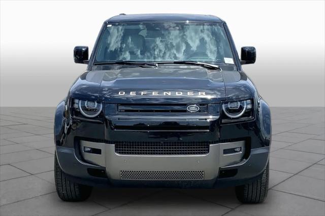 2026 Land Rover Defender P300 S