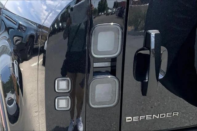2026 Land Rover Defender P300 S