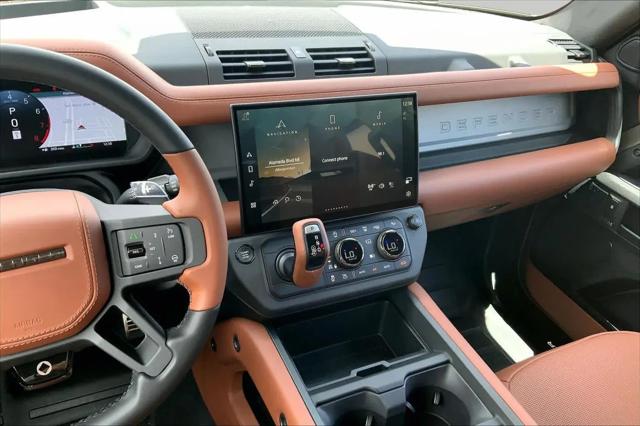 2026 Land Rover Defender P635 OCTA