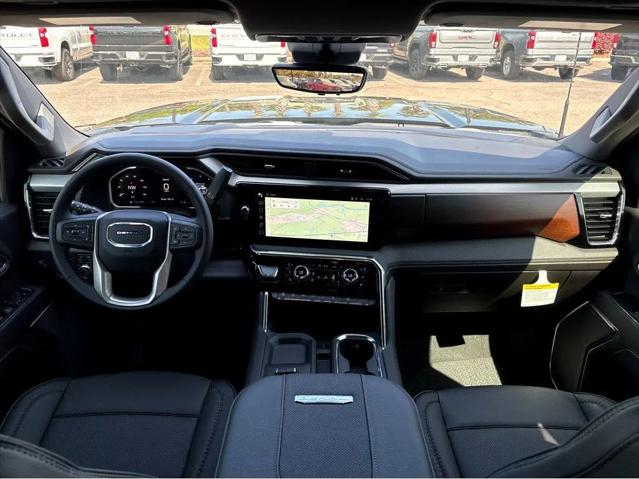 2026 GMC Sierra 2500HD Crew Cab, Standard Bed, Denali, 4WD