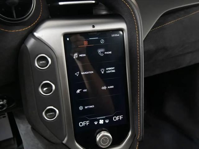 2025 McLaren 750S Coupe