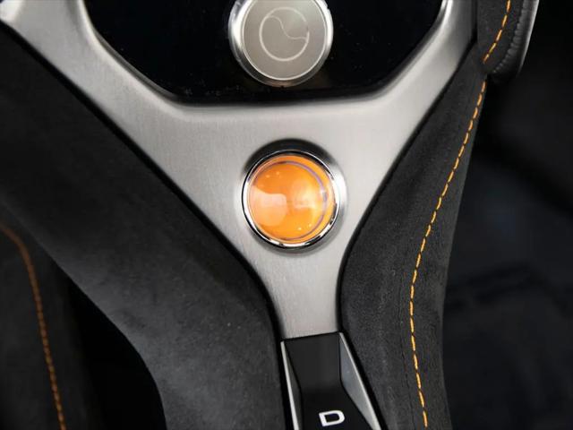 2025 McLaren 750S Coupe