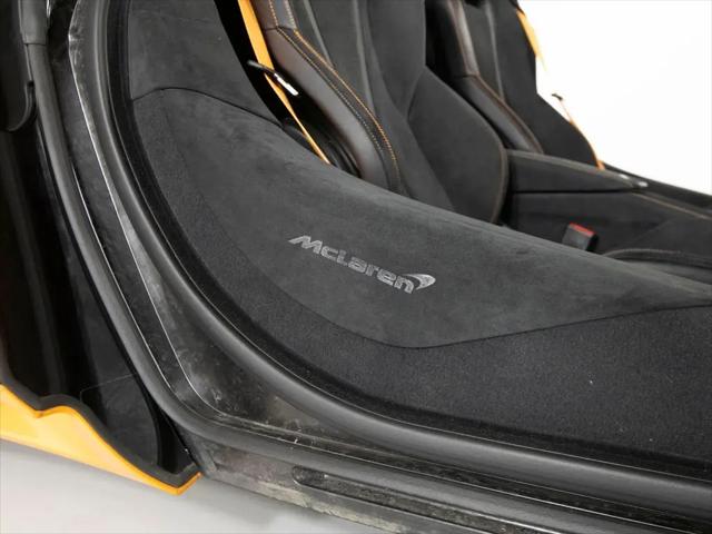 2025 McLaren 750S Coupe