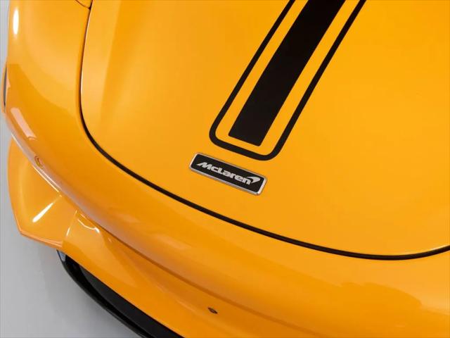 2025 McLaren 750S Coupe