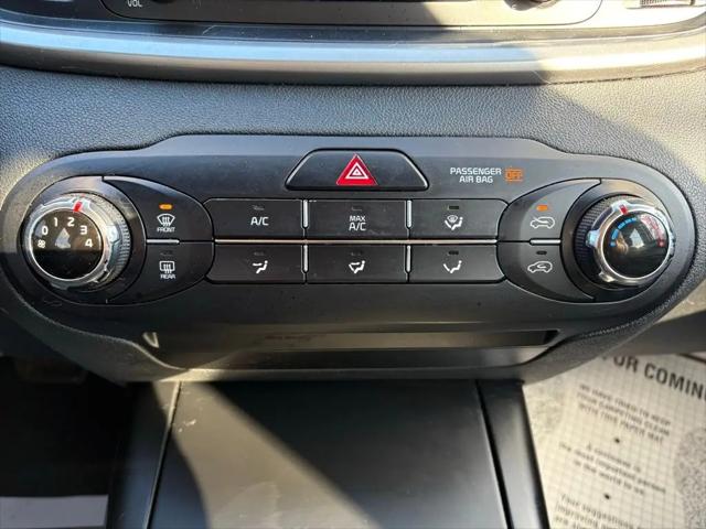 2017 Kia Sorento 2.4L LX