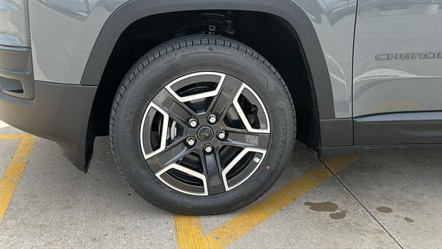 2026 Jeep Cherokee Laredo 4x4