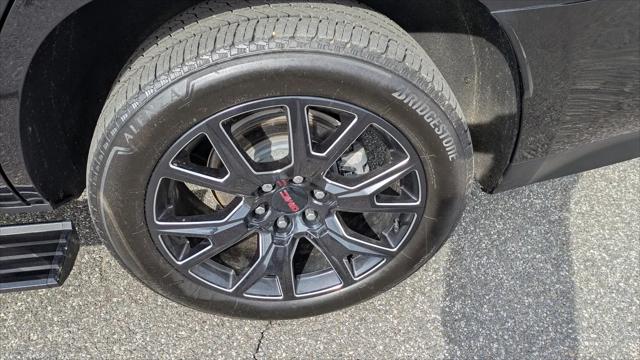 2024 GMC Yukon 4WD Denali