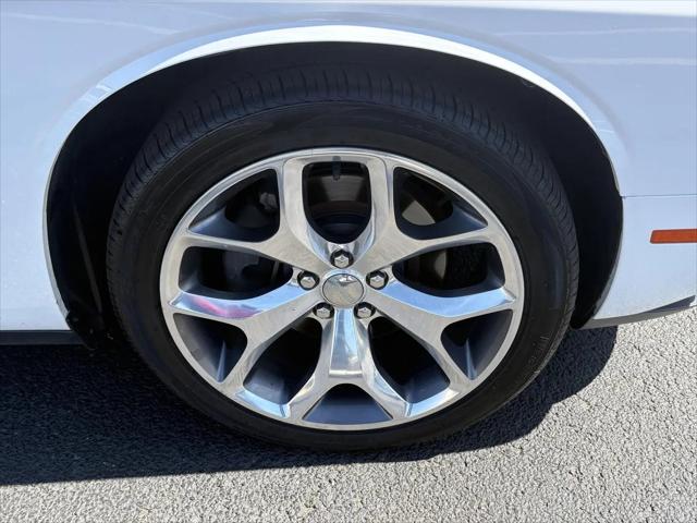 2015 Dodge Challenger R/T Plus