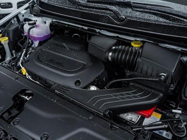 2026 Chrysler Pacifica Select AWD