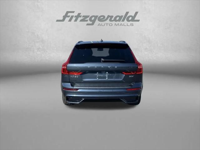 2024 Volvo XC60 B5 Plus Dark Theme