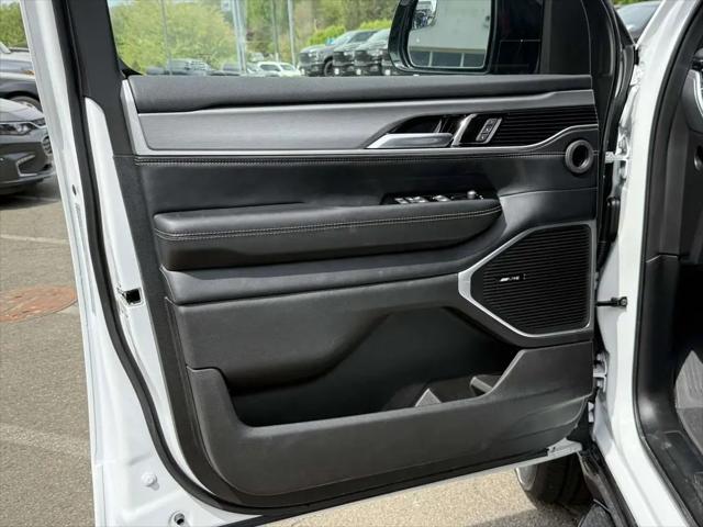 2026 Jeep Grand Wagoneer 4x4