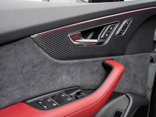 2026 Audi SQ7 Prestige TFSI quattro tiptronic